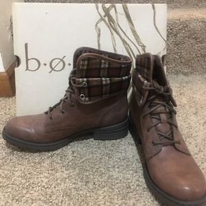 NEW BOC Born Saturn boots